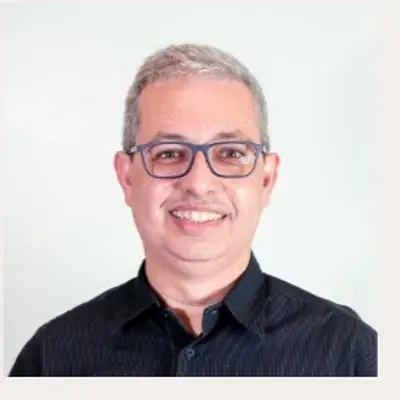 Leonardo Moreira, Sócio